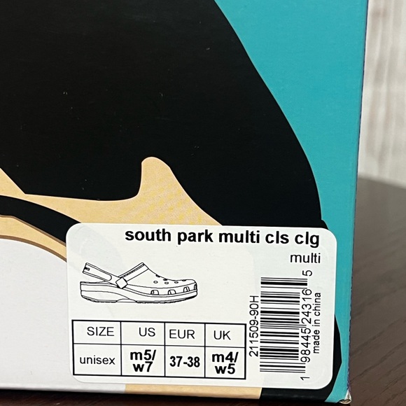 Crocs x South Park Classic Clog with 8 character Jibbitz size 7 Womens NIb - Picture 11 of 12